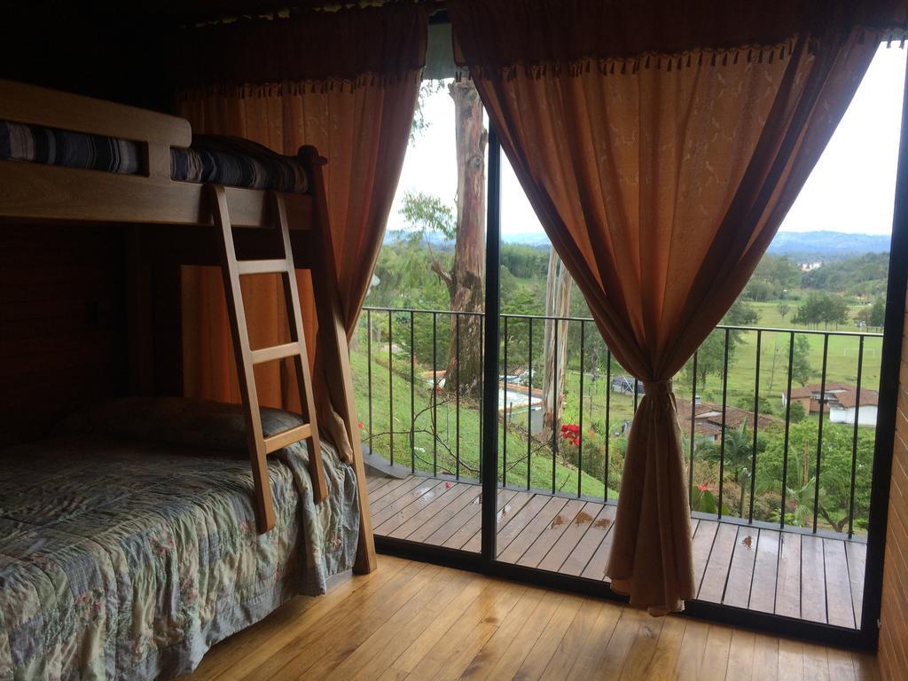 Cabanas El Retorno Guatape Exterior photo